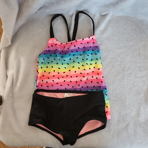 Bundle of Girls Swimsuits - Picture 6 of 9